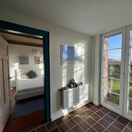 Ferienhaus Deichkieker - Charmantes Mit Großem Garten In Alleinlage Nahe Der Nordsee *