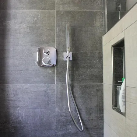 Deichkieker - Charmantes Mit Großem Garten In Alleinlage Nahe Der Nordsee